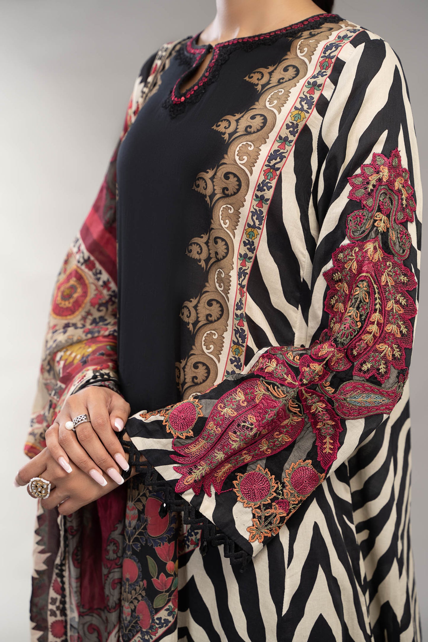 Suit MPS-1804-A