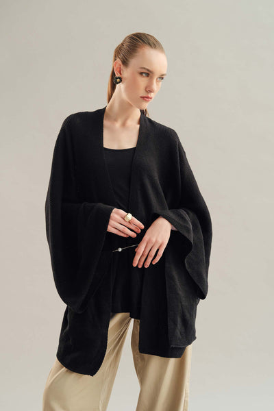 Ribbed Cape Shawl | WEST-W23-30 All Products WEST330-999-BLK